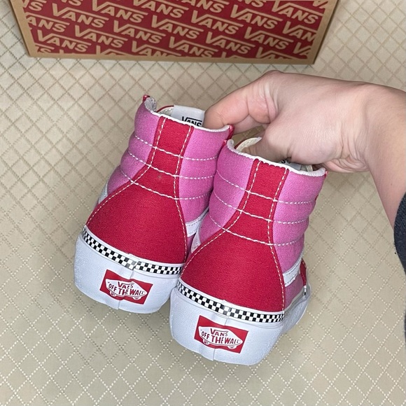 Vans NWT Sk8-Hi Platform Sneakers - Picture 5 of 7